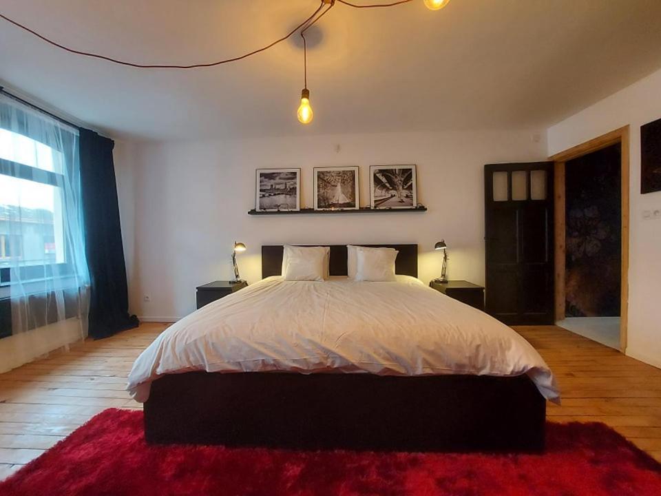 Old Design Duplex Apartment บาสตาญ ภายนอก รูปภาพ